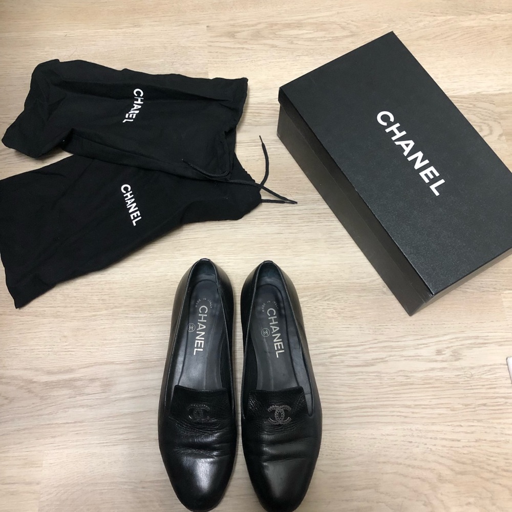 Chanel loafers/flats